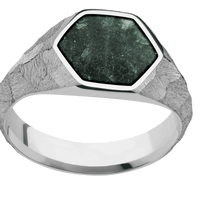 Medium Hexagon signet ring (13.9x12mm) in Titanium, with a Wide style band, an Aventurine inlay.