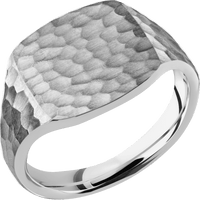 Medium Cushion signet ring (14x14mm) in Palladium Silver, with a Thin style band.