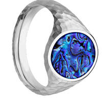Medium Oval signet ring (16x13mm) in Platinum, with a Thin style band, a Blue Purple Abalone inlay.