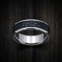 14K Gold and Carbon Fiber Men's Ring with Hammer Finish