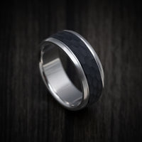 14K Gold and Carbon Fiber Men's Ring with Geometric Pattern
