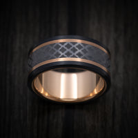 14K Gold and Tantalum Men's Ring with Carbon Accents and Design Pattern