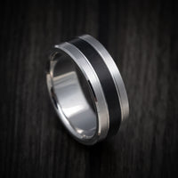 14K Gold Men's Ring with Carbon Fiber Inlay