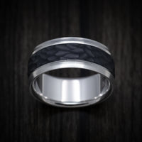 14K Gold Men's Ring with Hammered Carbon Fiber Inlay