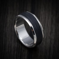 14K Gold and Carbon Fiber Men's Ring with Organic Design Pattern