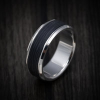 14K Gold and Carbon Fiber Men's Ring with Organic Design Pattern