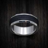14K Gold and Carbon Fiber Men's Ring with Organic Design Pattern