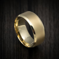Classic Gold 9mm Wide Wedding Men's Band