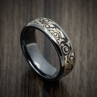 Black Titanium or Black Zirconium Custom Men's Ring with a Vintage Floral Design on a Silver Inlay