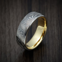Tightweave Kuro Damascus Steel Men's Ring with 18K Gold Sleeve