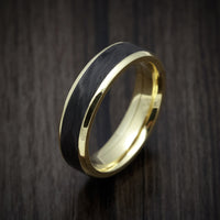 Yellow Gold Men's Ring with Forged Carbon Fiber Inlay