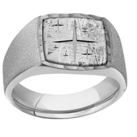 Medium Cushion signet ring (14x14mm) in Platinum, with a Wide style band, a Meteorite inlay and a TWINKLE2 engraving.