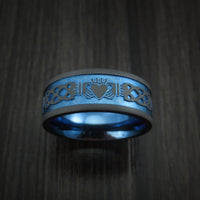 Black Titanium Anodized Celtic Irish Claddagh Ring Hands Clasping Heart Band Carved