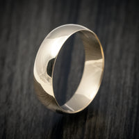 Classic Gold 6mm Mens Wedding Band