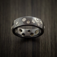 Black Zirconium Staggered Diamond Ring with 15 Brilliant Diamonds