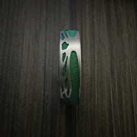 Titanium Spinner Tree Ring with Anodized Textured Background