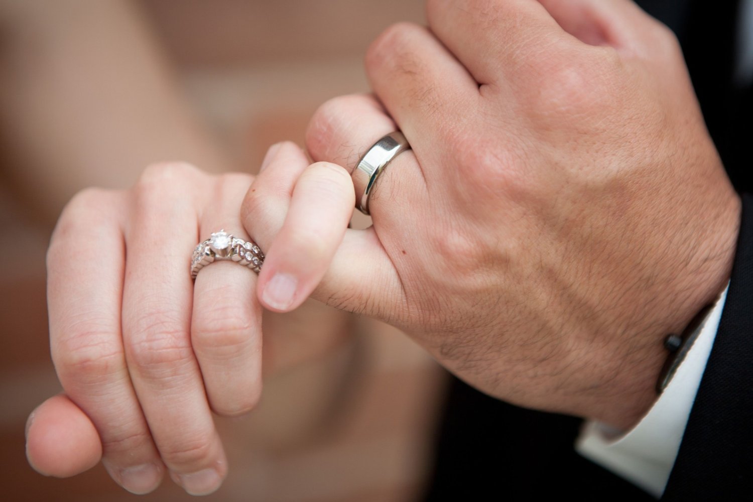 When Did Men Start Wearing Wedding Rings?