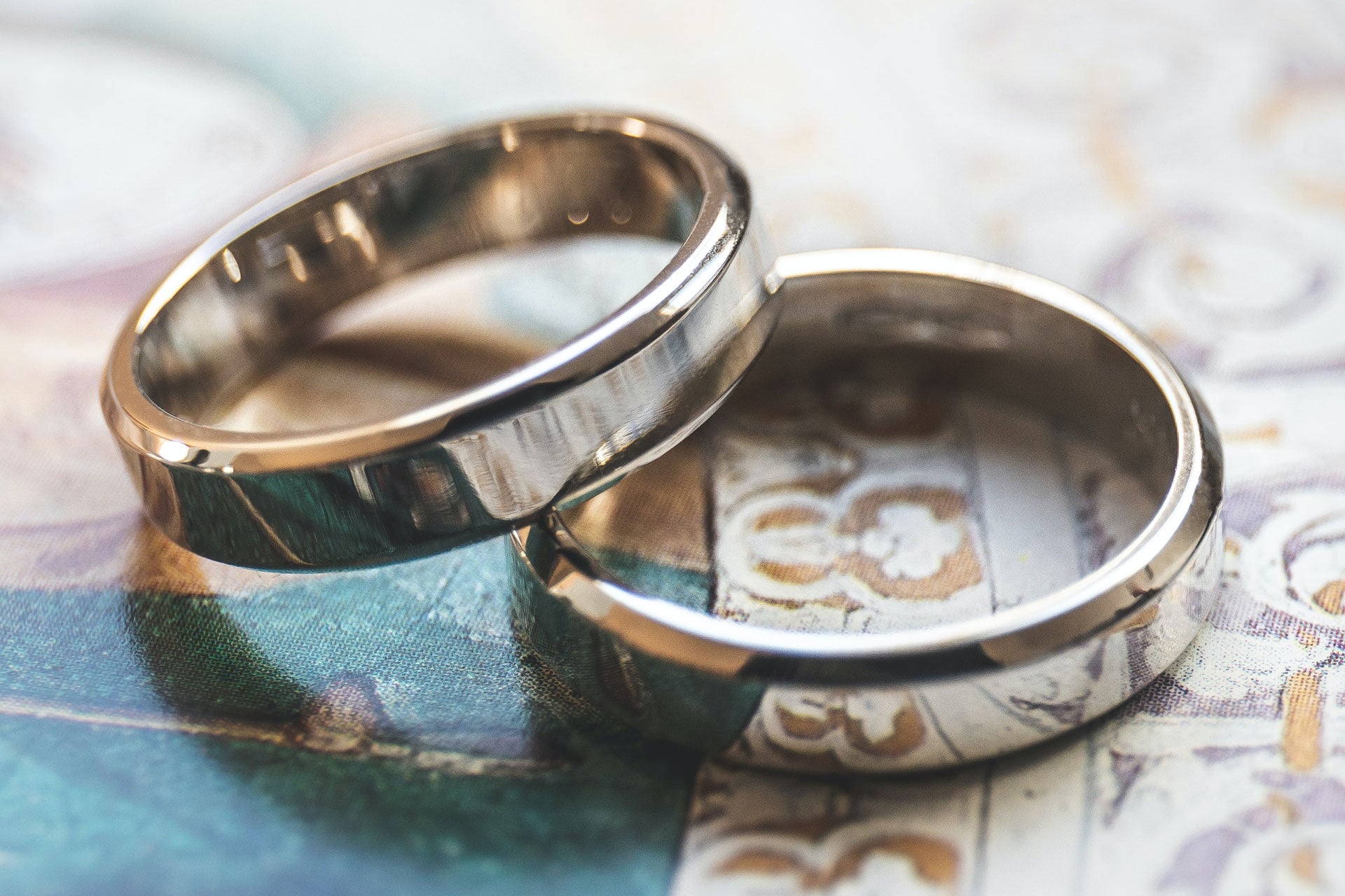 Choosing the Right Wedding Rings