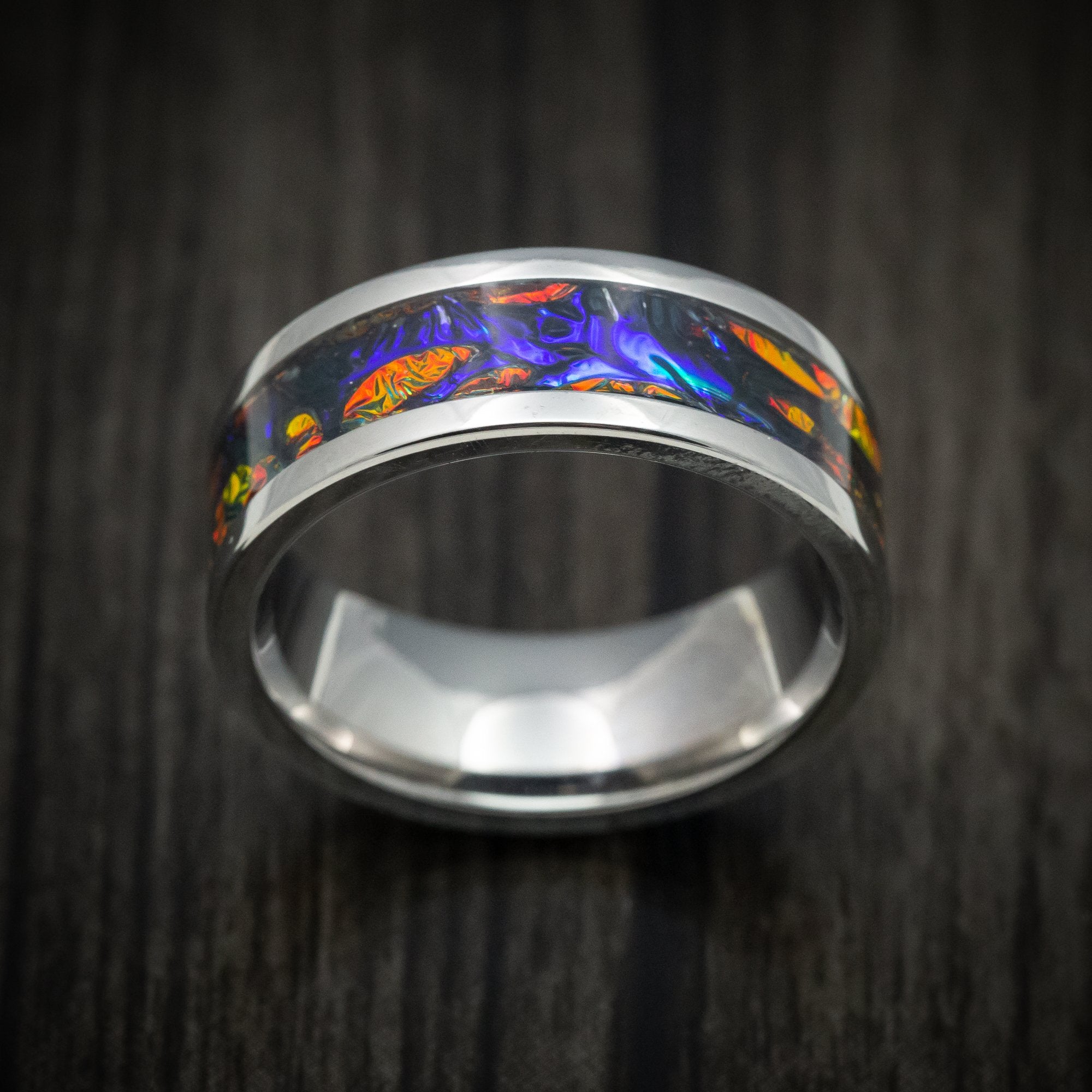 Dichrolam Rings
