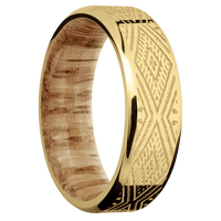 7mm wide Beveled 10k Yellow Gold Ring with Polish Finish / Aztec 1 Design / Natural Oak Sleeve