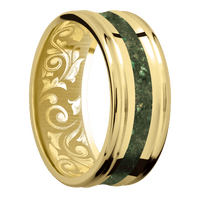 9mm wide Concave Center Round Edges 18k Yellow Gold Ring with Polish Finish / One 3mm Centered Green Fuschite Inlay / None Interior Pattern