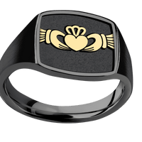 Medium Cushion signet ring (14x14mm) in Zirconium, with a Thin style band, a 14K Yellow Gold inlay and a Claddagh 4 engraving.