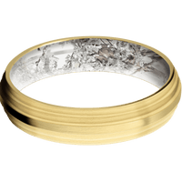 22K Yellow Gold + Satin , Satin Finish + King's Snow