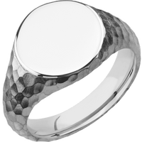Medium Circle signet ring (14mm) in Palladium Silver, with a Wide style band.