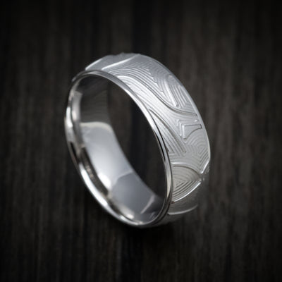 14K Gold Men's Ring with Organic Design Pattern