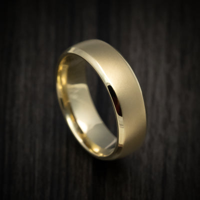 Classic Gold 7mm Wide Wedding Men's Band