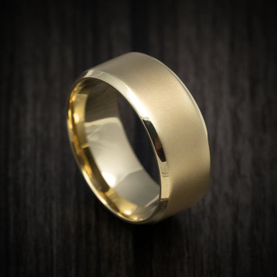 Classic Gold 9mm Wide Wedding Men's Band