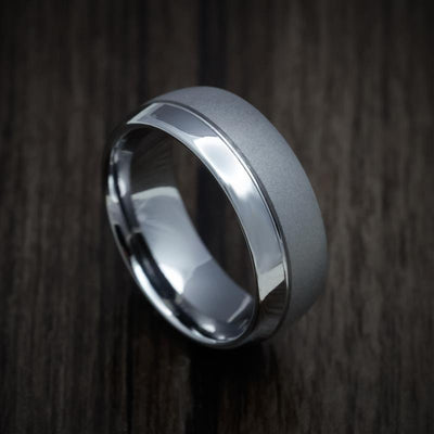 Tungsten Band Men's Ring