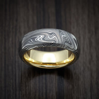 Marble Kuro Damascus Steel Men's Ring with 18K Gold Sleeve