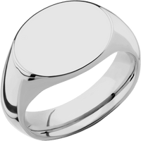 Medium Horizontal Oval signet ring (16x13mm) in Titanium, with a Wide style band.