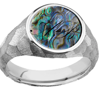 Medium Circle signet ring (14mm) in Palladium Silver, with a Wide style band, an Abalone inlay and a Kunstler Script 2 engraving.