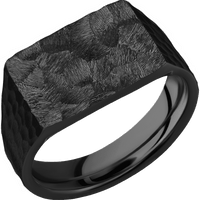 Medium Horizontal Rectangle signet ring (16x11.5mm) in Zirconium, with a Wide style band.