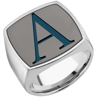Extra Large Cushion signet ring (22x22mm) in Palladium Silver, with a Wide style band, a Tantalum Noir inlay and a Book Antiqua 1 engraving.