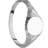 Small Circle signet ring (10mm) in Palladium Silver, with a Thin style band.