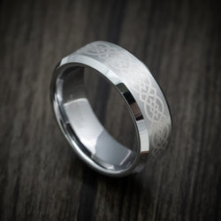 Tungsten Men's Ring with Celtic Knot Pattern