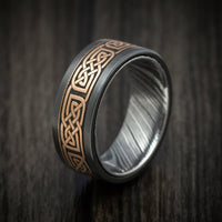 Black Titanium and Kuro Damascus Steel 14K Gold Celtic Knot Pattern Inlay Men's Ring