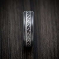 Darkened Tantalum Men's Ring with Wheat Millgrain Design