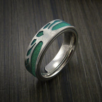 Titanium Spinner Tree Ring with Anodized Textured Background